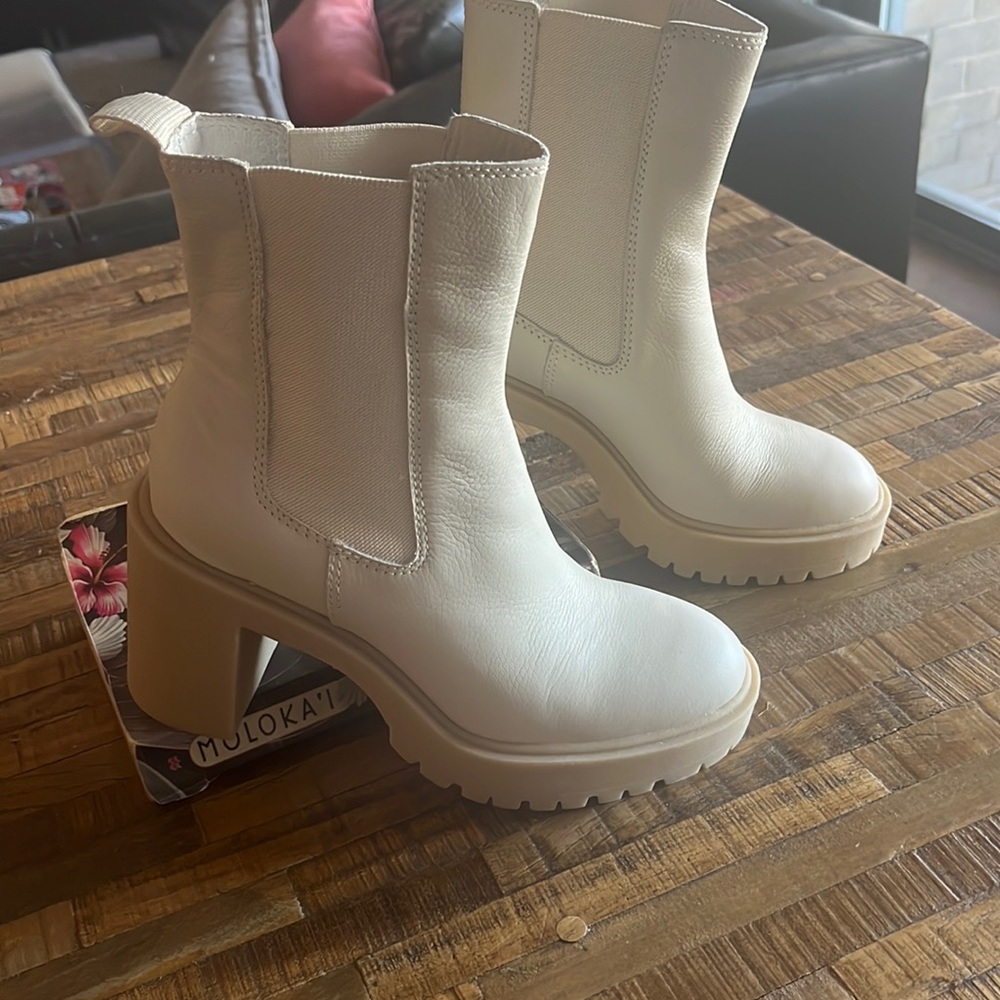 NWOT Dolce Vita boots white leather